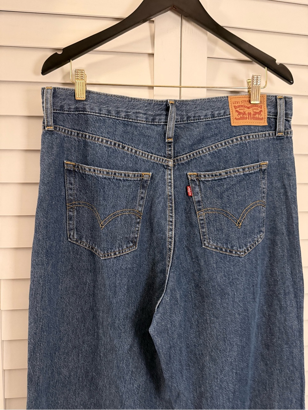 Levi’s Women’s High Waisted Straight Jeans Size 32 - Picture 9 of 14